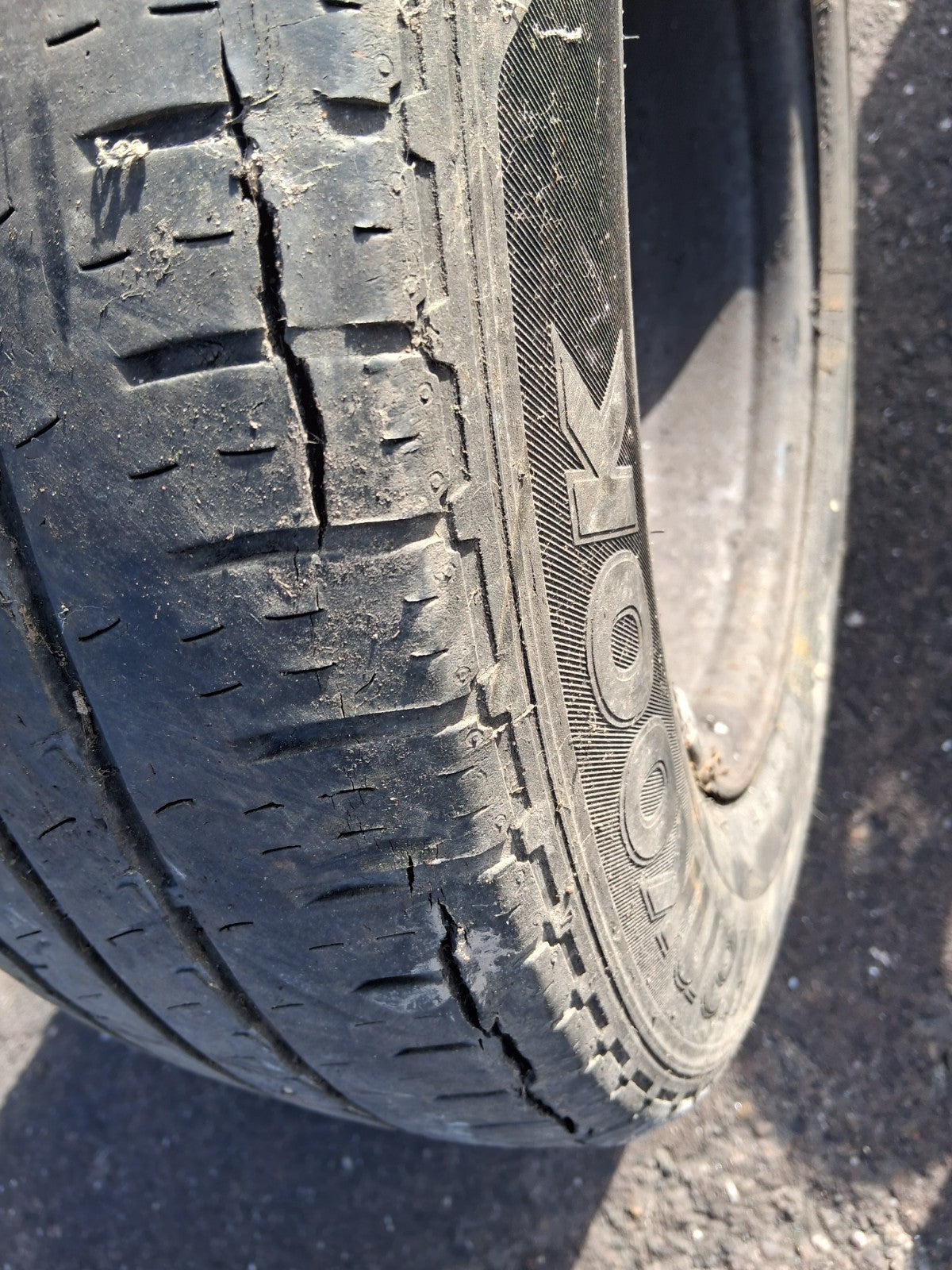2021 FORD TRANSIT MK8 16 INCH STEEL WHEEL WITH TYRE 215/65R16