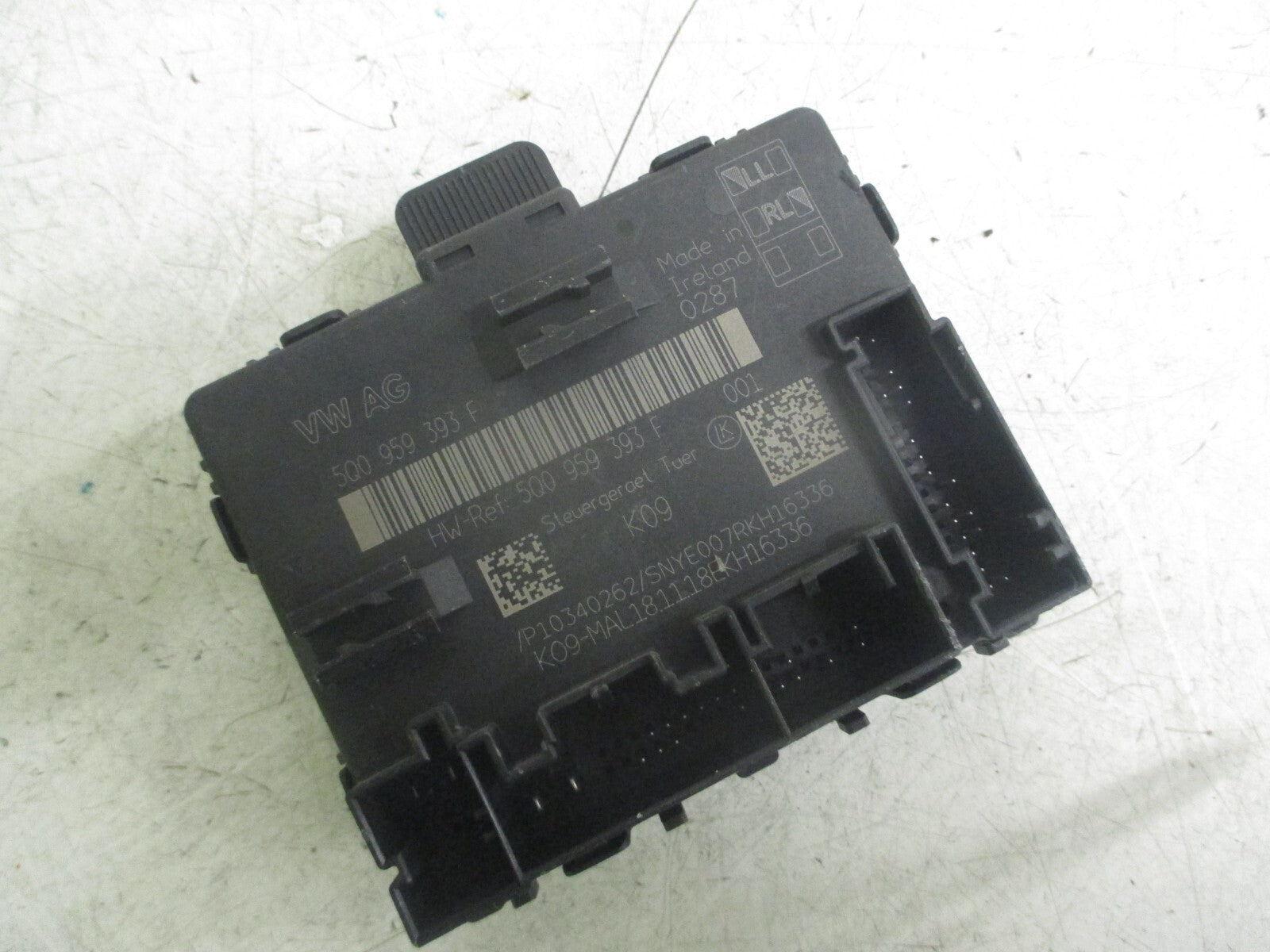 VW VOLKSWAGEN PASSAT B8 2018 OSF DRIVER SIDE FRONT DOOR MODULE ECU 5Q0959393F