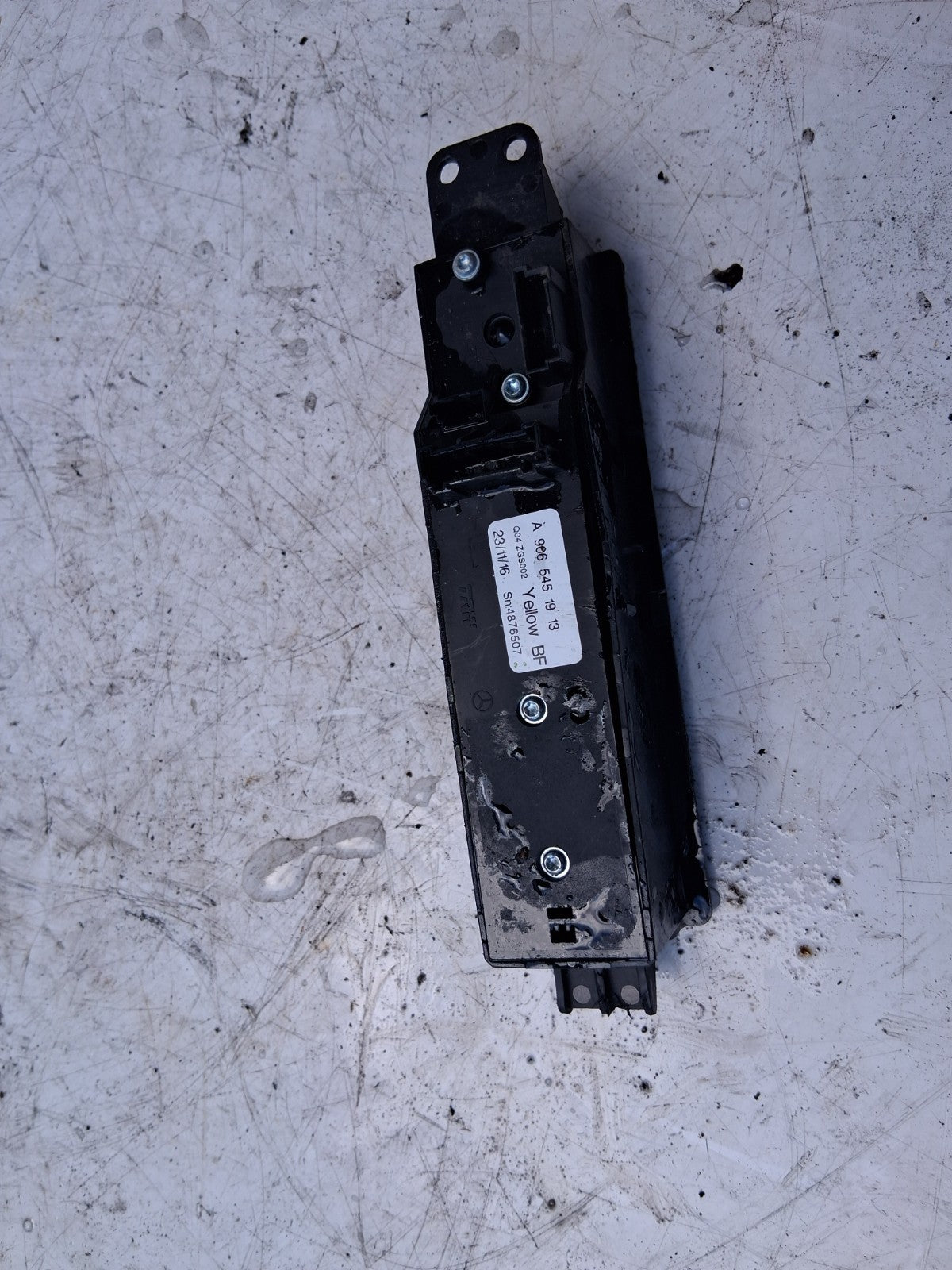 2016 MERCEDES SPRINTER W906 NSF PASSENGER SIDE LEFT WINDOW SWITCH A9065451913