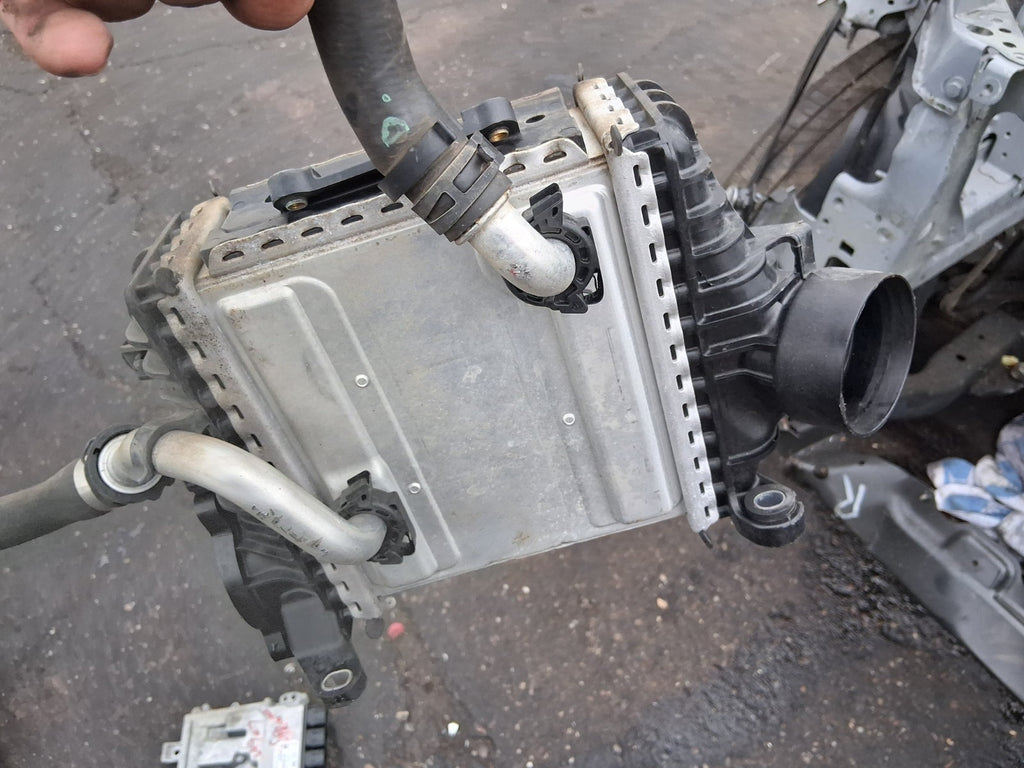 2023 MERCEDES BENZ SPRINTER W907 2.0 DIESEL INTERCOOLER A6540103204