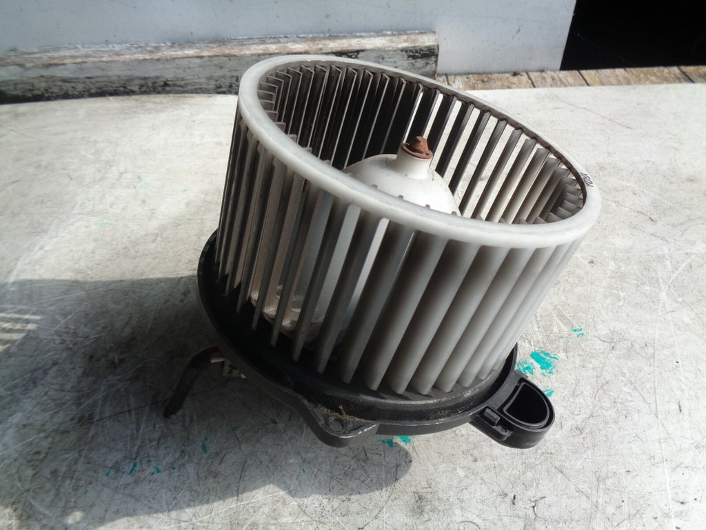 HYUNDAI GETZ MK1 2002-2009 1.1 PETROL HEATER BLOWER FAN MOTOR 971121C900