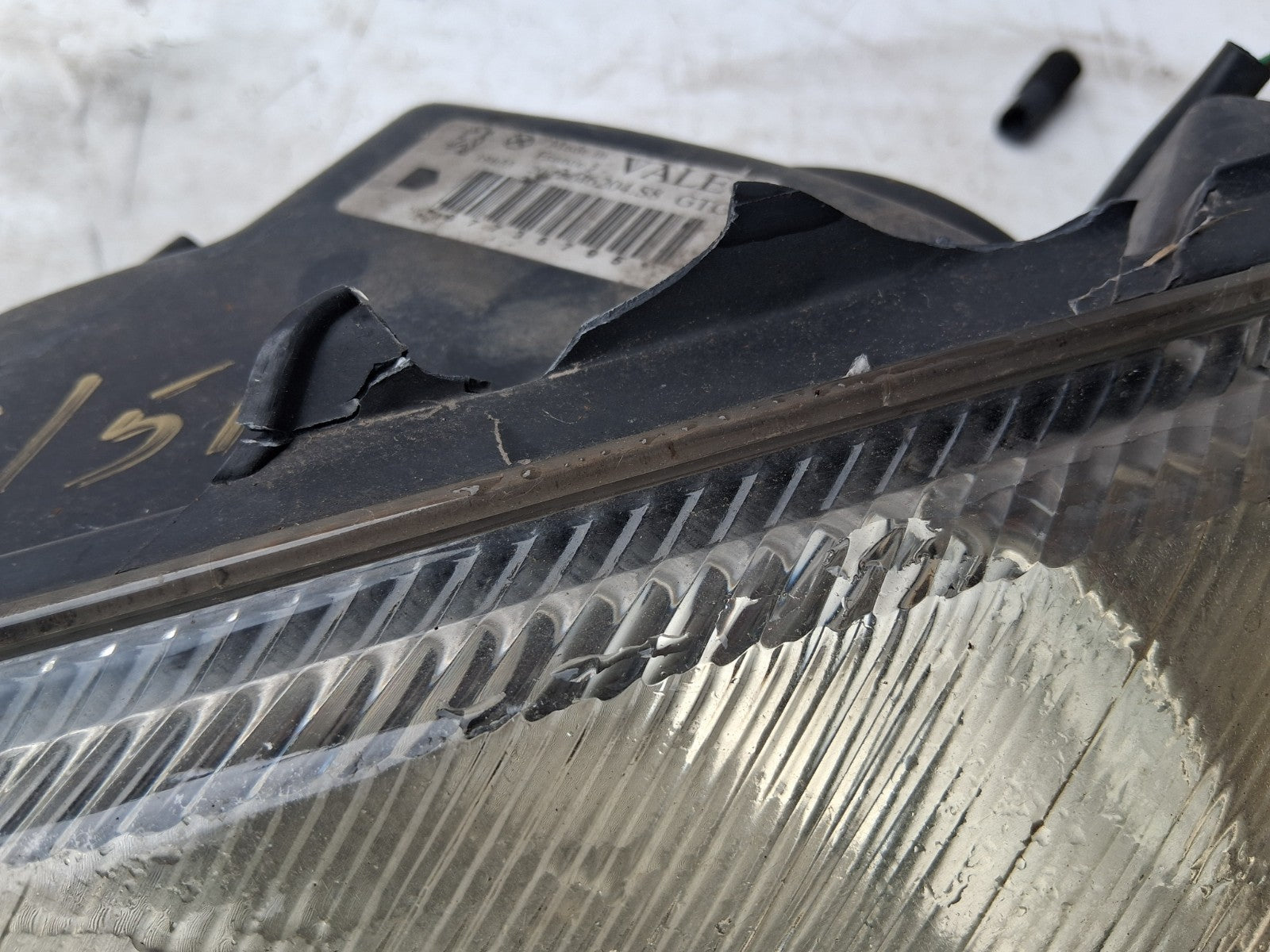 2001 PEUGEOT 206 NSF PASSENGER SIDE FRONT HEADLIGHT HEADLAMP