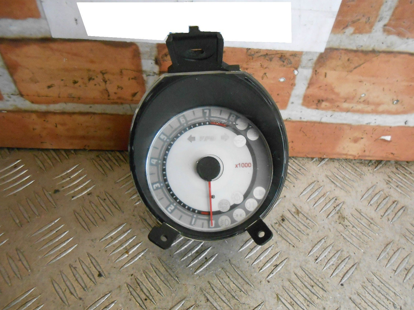 ALFA ROMEO 156 2001 2.0 TSPARK ENGINE REV COUNTER CLOCK 60669695