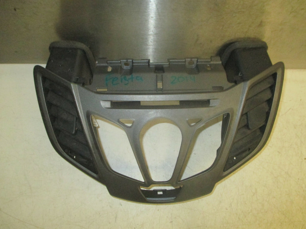 FORD FIESTA MK7 2014 STEREO SURROUND WITH AIR VENTS 8A6118A802AJW