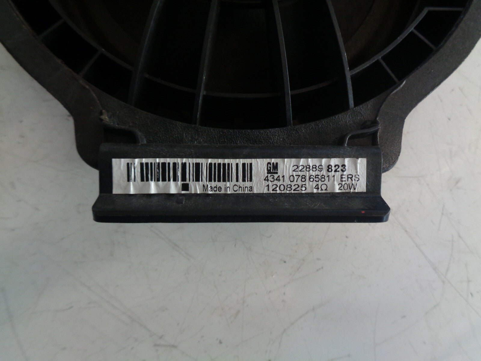 VAUXHALL MOKKA 2013 MK1 NSR PASSENGER SIDE REAR DOOR SPEAKER 22889823