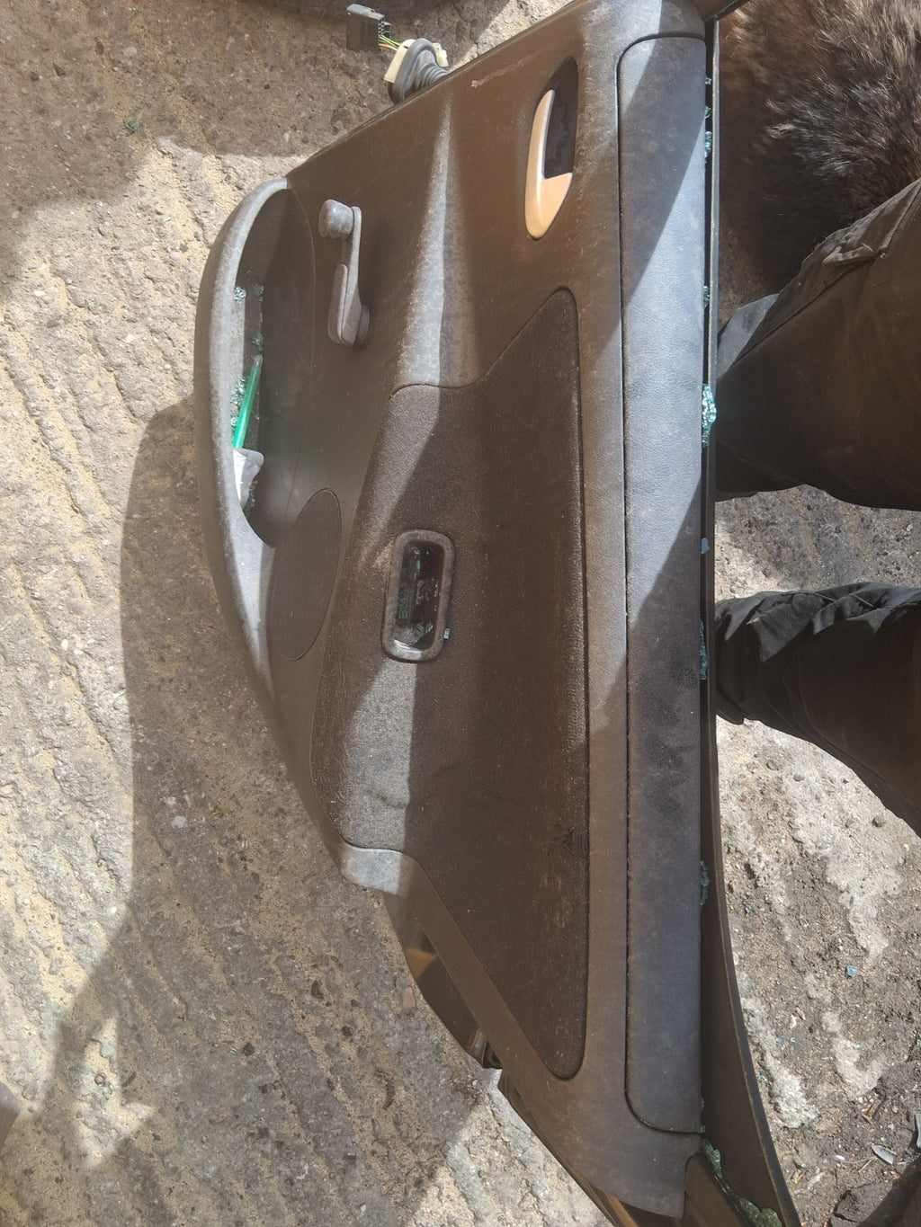 2010 PEUGEOT 207 HATCHBACK OSR DRIVER SIDE REAR DOOR GREY