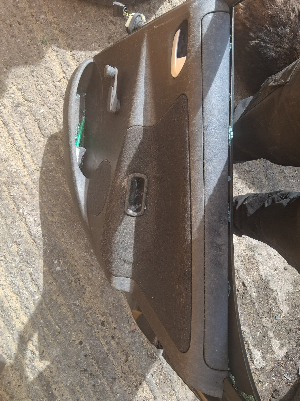 2010 PEUGEOT 207 HATCHBACK OSR DRIVER SIDE REAR DOOR GREY