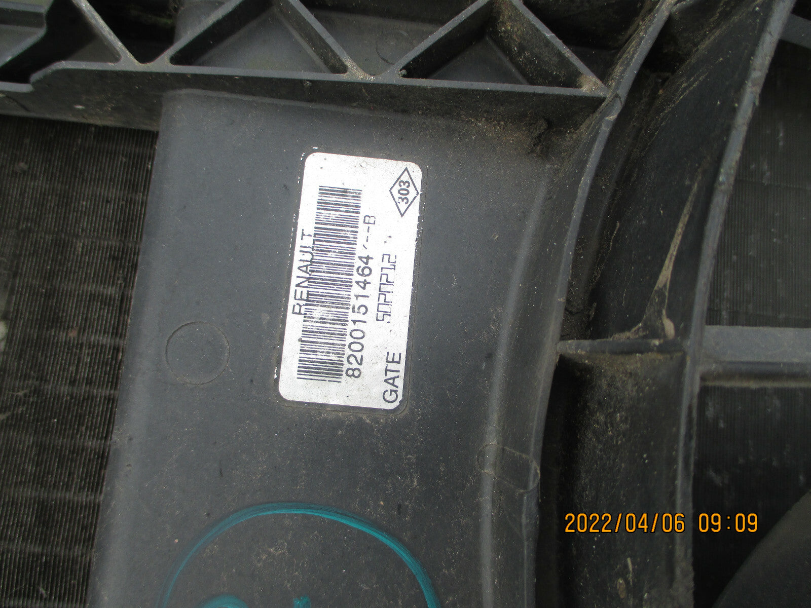 RENAULT MEGANE MK3 RADIATOR FAN COWLING 8200151464 8200115541 RP 46