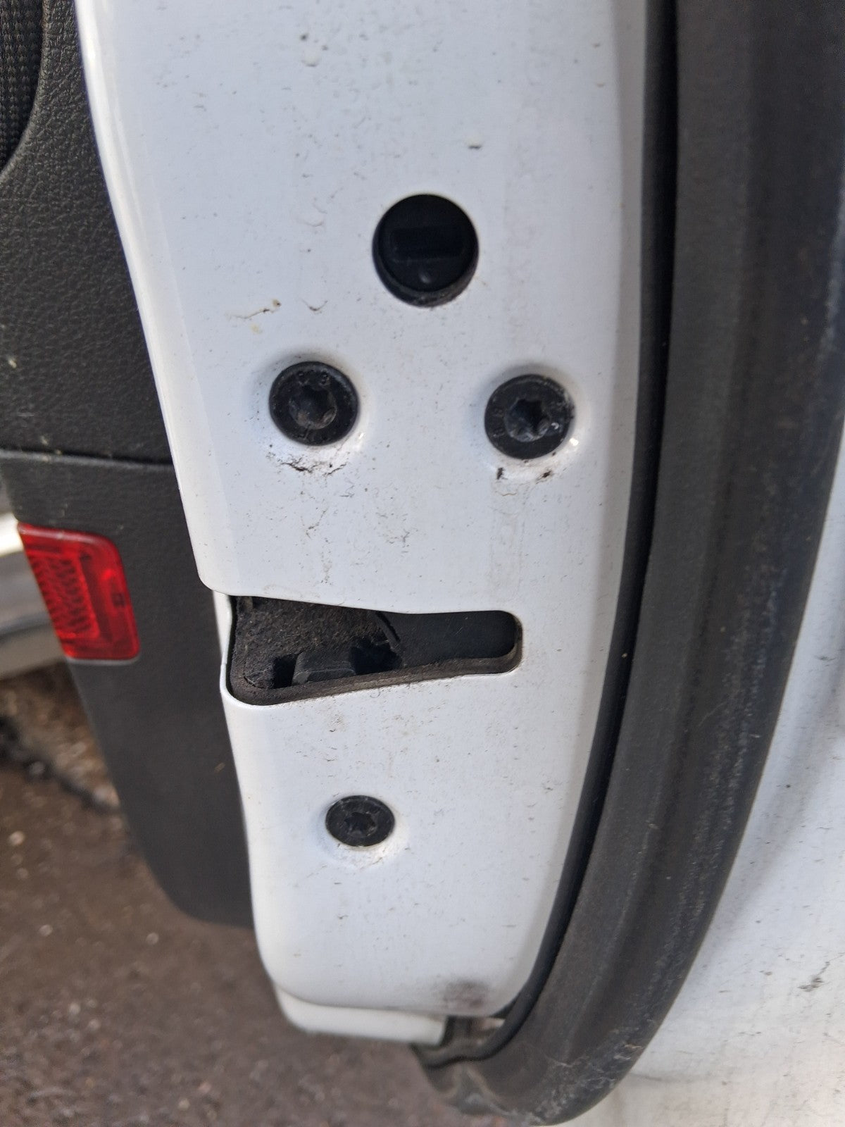2013 FORD FOCUS MK3 HATCHBACK OSF DRIVER SIDE FRONT RIGHT DOOR LOCK MECHANISM