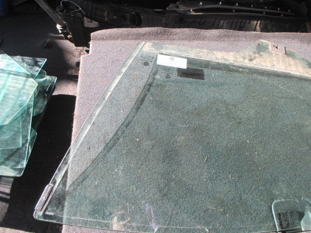 2010 FIAT GRANDE PUNTO EVO 5 DOOR OSF DRIVER SIDE FRONT WINDOW GLASS