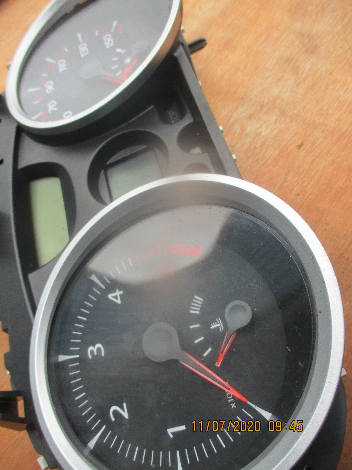 RENAULT  MEGANE MK2 2006 1.9  DIESEL INSTRUMENT CLUSTER SPEEDOMETER 8200408800D