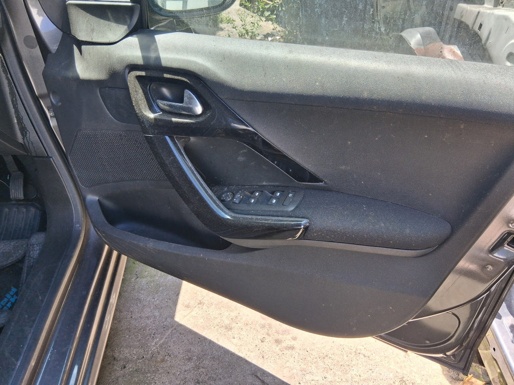 2019 PEUGEOT 208 MK1 OSF DRIVER SIDE FRONT RIGHT DOOR CARD