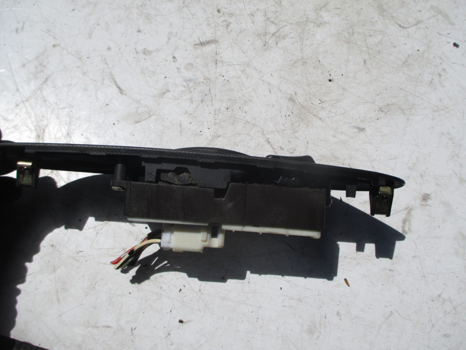 TOYOTA YARIS MK1 2004 OSF DRIVER SIDE FRONT WINDOW CONTROL AUTO SWITCH