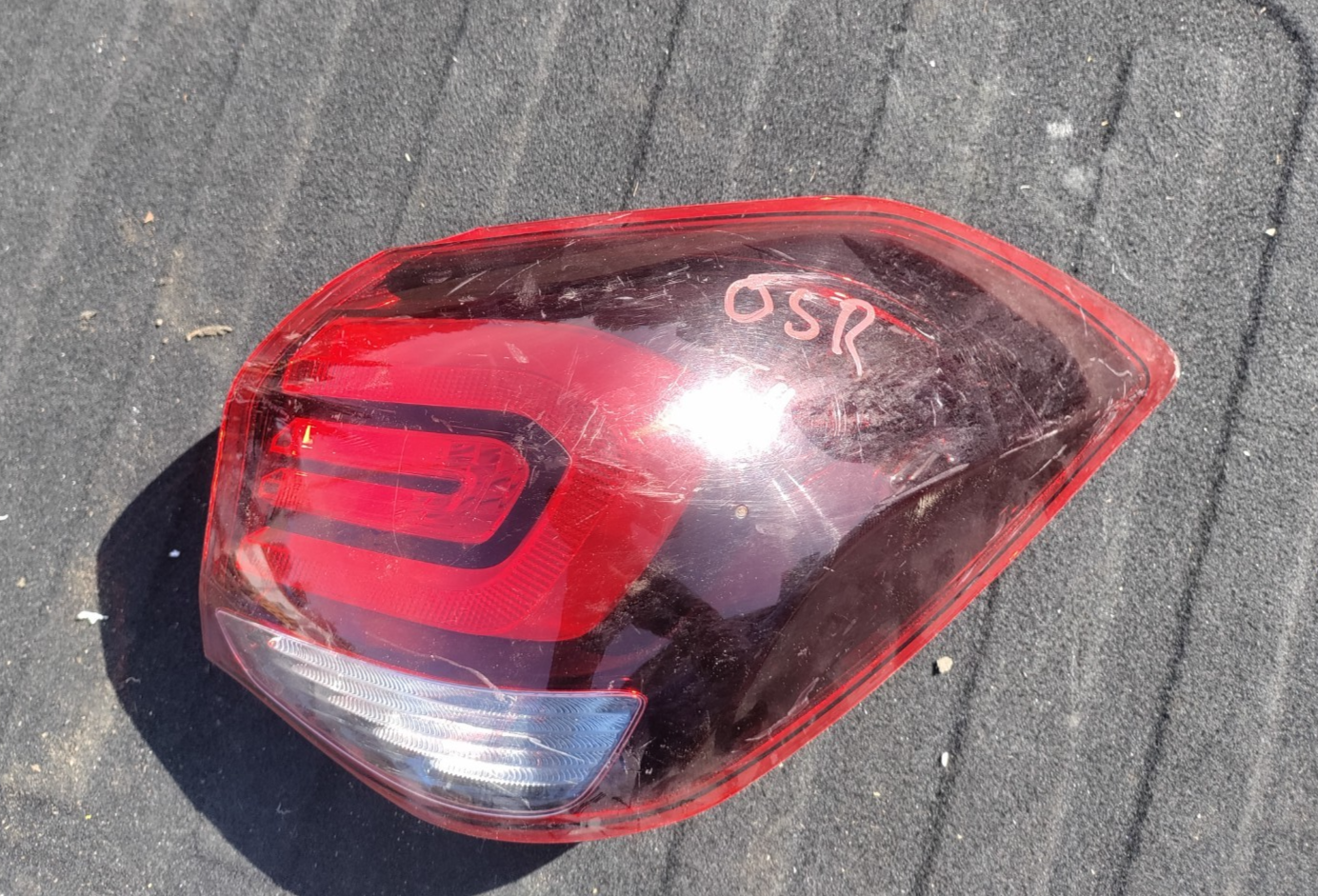 2019 HYUNDAI I20 MK2 FACELIFT OSR DRIVER SIDE REAR BACK RIGHT OUTER TAIL LIGHT