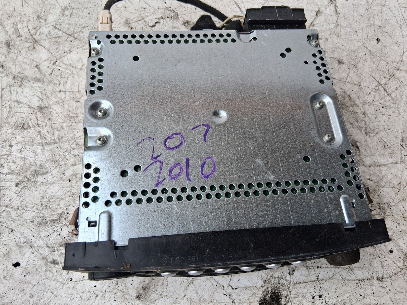 2010 PEUGEOT 207 STEREO CD PLAYER RADIO HEAD UNIT 96662669XT