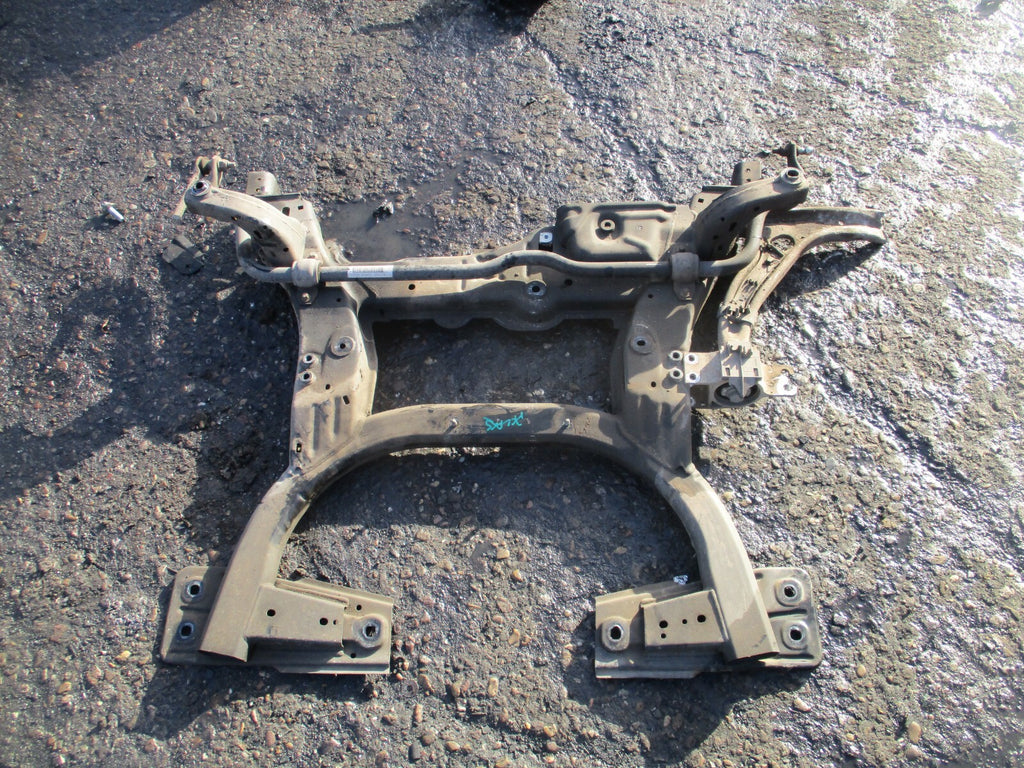 2018 MERCEDES A CLASS W176 1.6 PETROL MANUAL FRONT METAL SUBFRAME