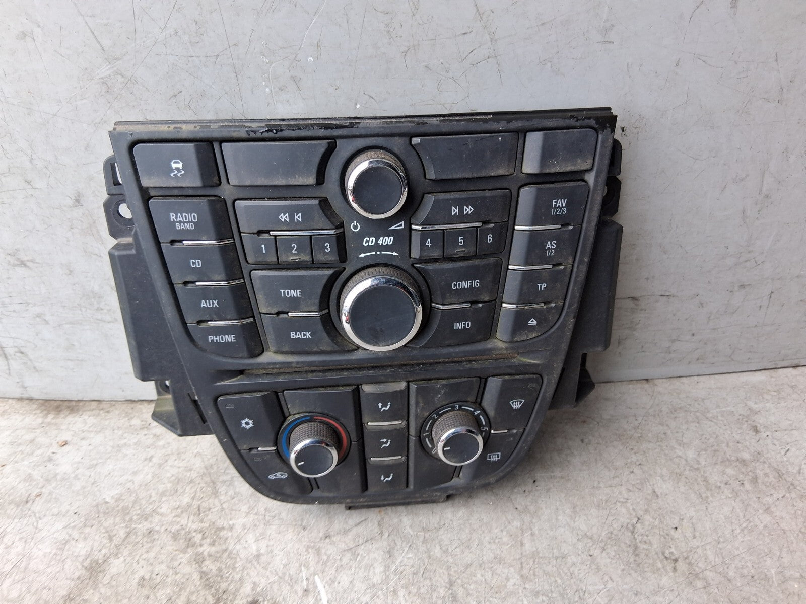 2012 VAUXHALL ASTRA J MULTIMEDIA & AC HEATER SWITCH CONTROL PANEL 13346050