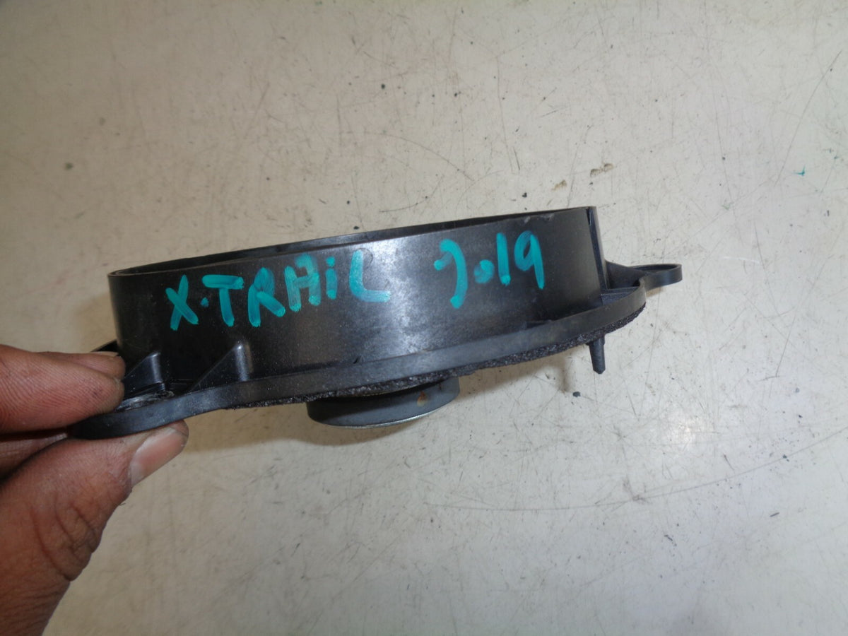 NISSAN X TRAIL MK3 FACELIFT 2019 NS PASSENGER FRONT DOOR BASS SPEAKER 281563SG0A