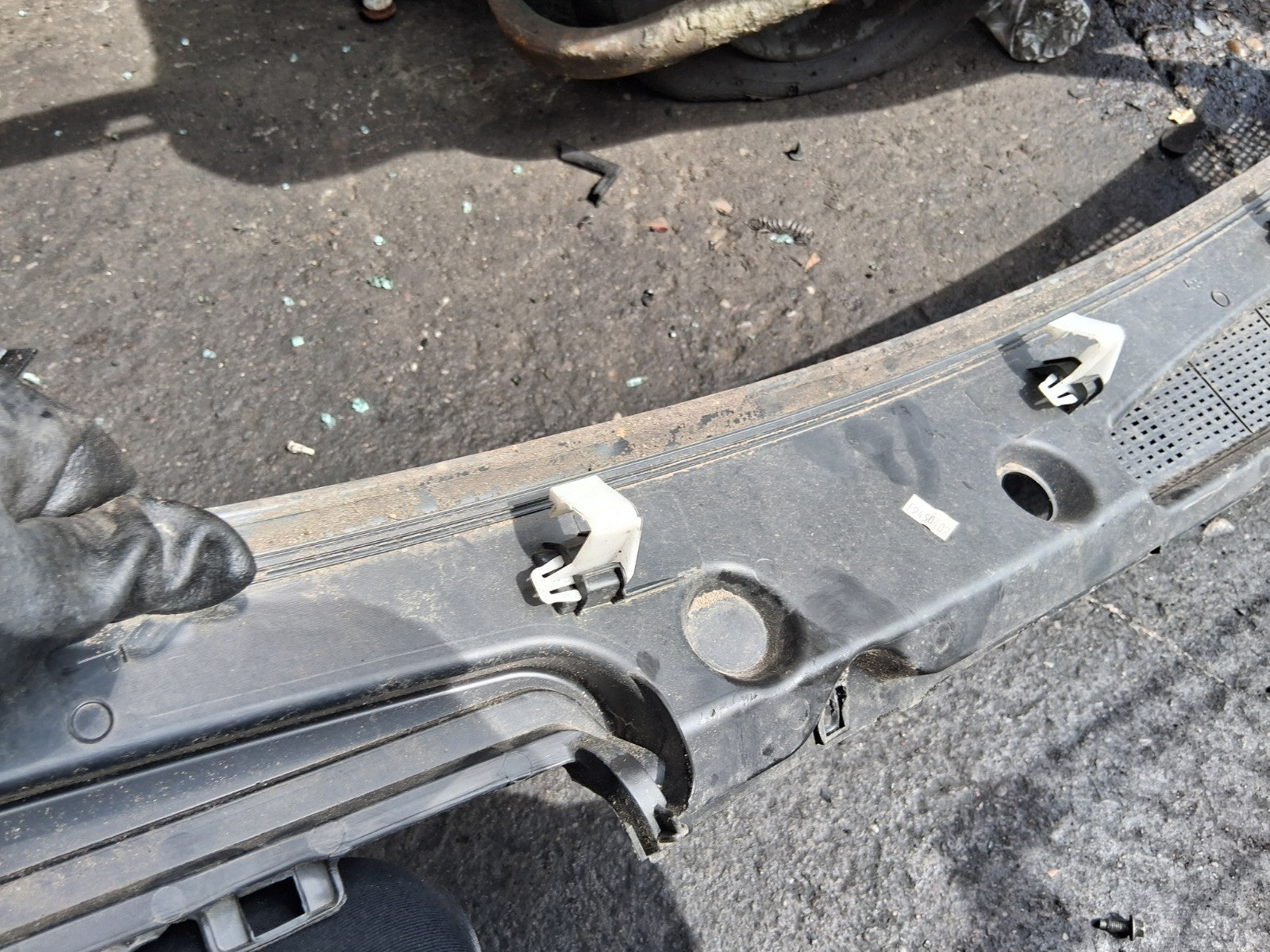 2020 RENAULT KANGOO MK2 FRONT WINDSCREEN SCUTTLE PANEL 668119492R