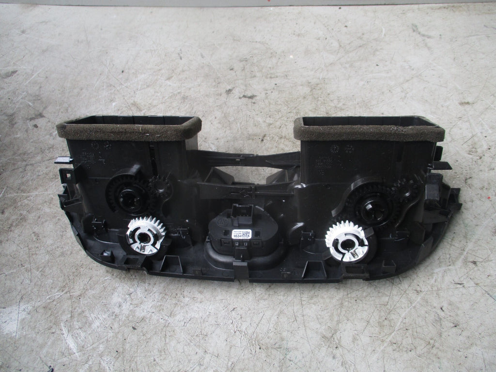 2017 VAUXHALL CORSA E CENTRE CONSOLE WITH AIR VENTS AND HAZARD SWITCH 13384933