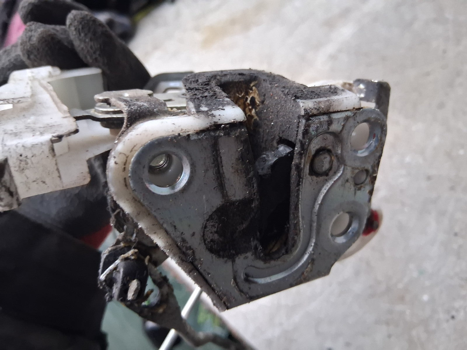 2008 CITROEN C1 3 DOOR FRONT BONNET LOCK LATCH