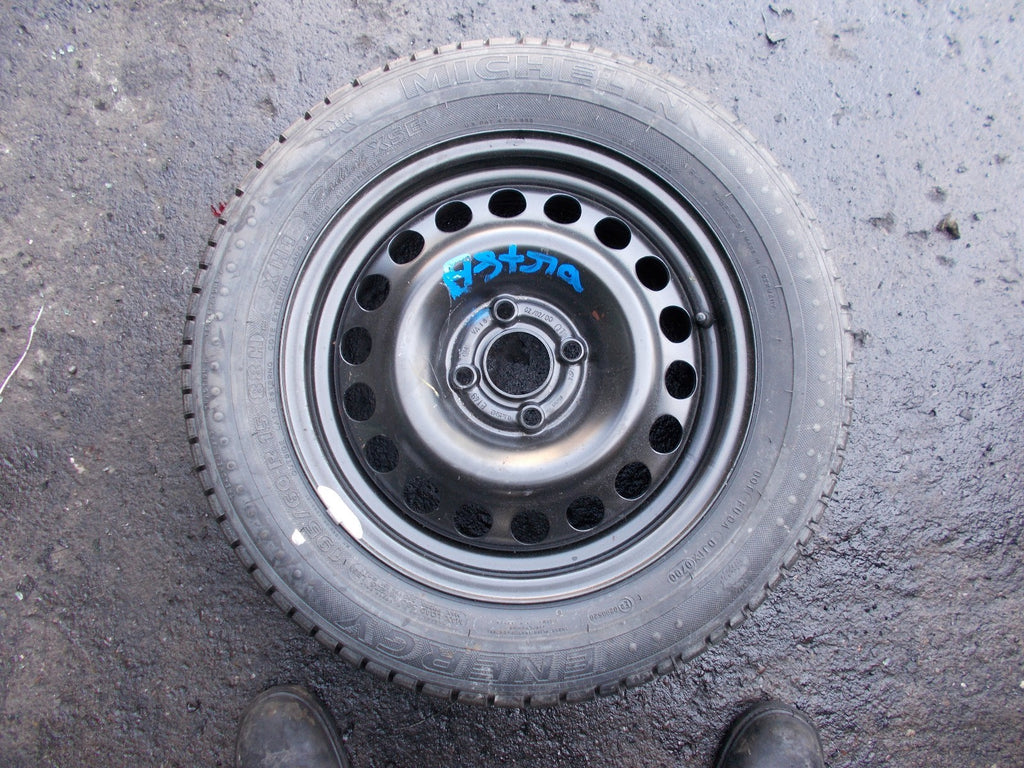 2000 VAUXHALL ASTRA SPARE STEEL WHEEL & TYRE 195/60 R15 2150143