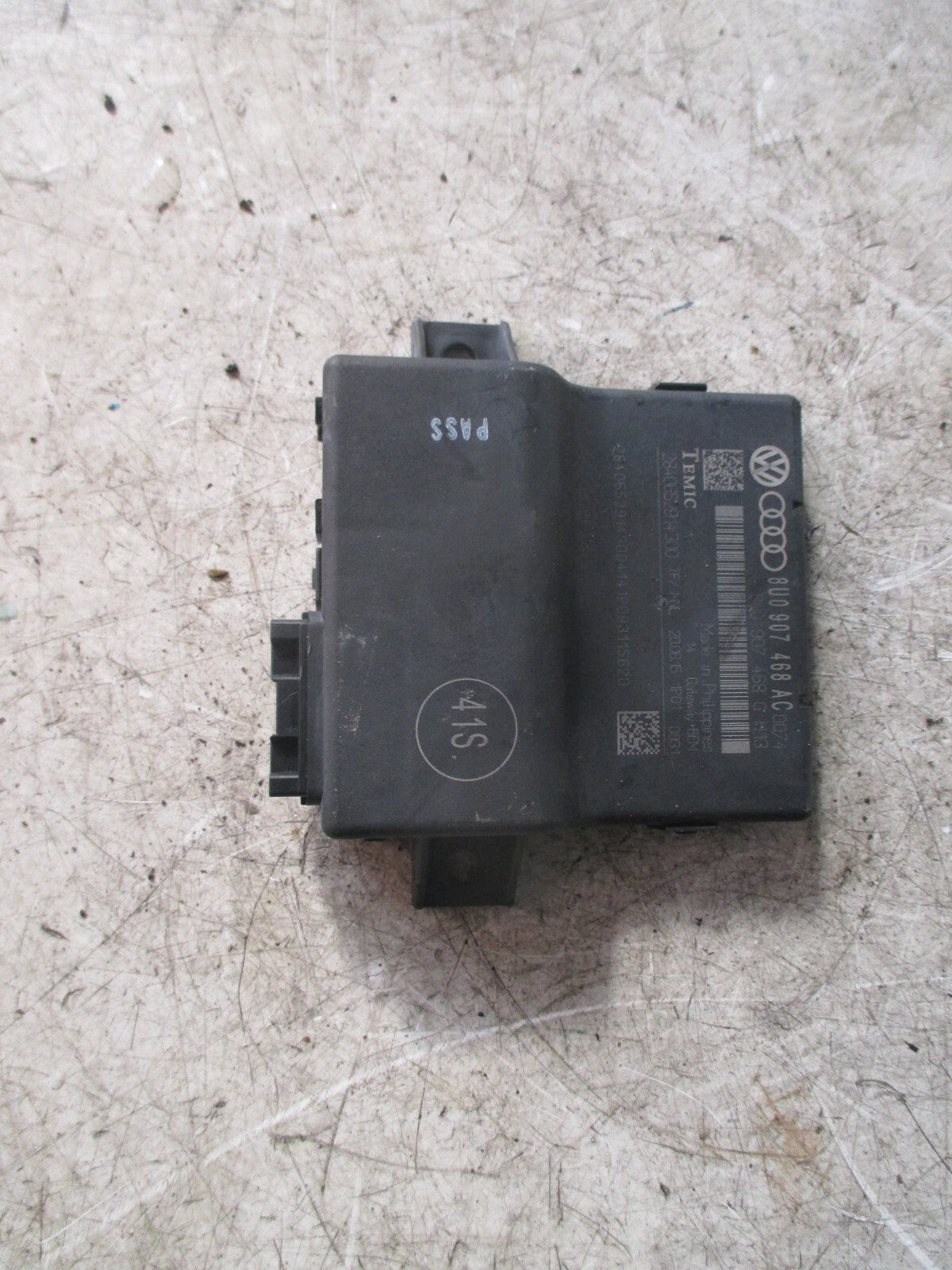 AUDI A1 8X 2015 GATEWAY CONTROL MODULE 8U0907468AC