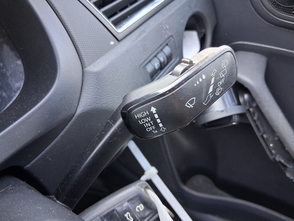 SEAT TOLEDO MK4 KG 2018 WIPER INDICATOR STALK SWITCH SQUIB