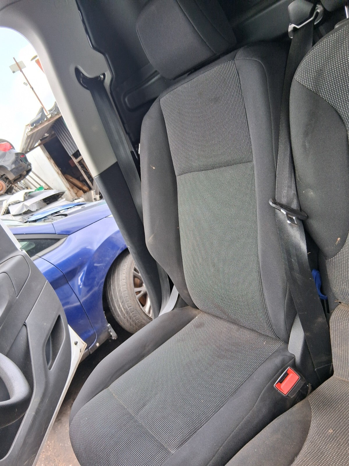 2024 TOYOTA PROACE CITY OS DRIVER SIDE FABRIC SEAT WITH BASE