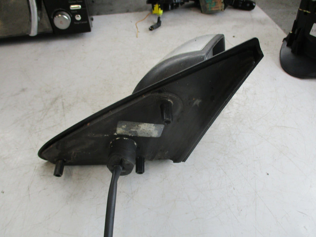 FORD MONDEO MK3 WING DOOR MIRROR DRIVER SIDE ELECTRIC OS SILVER