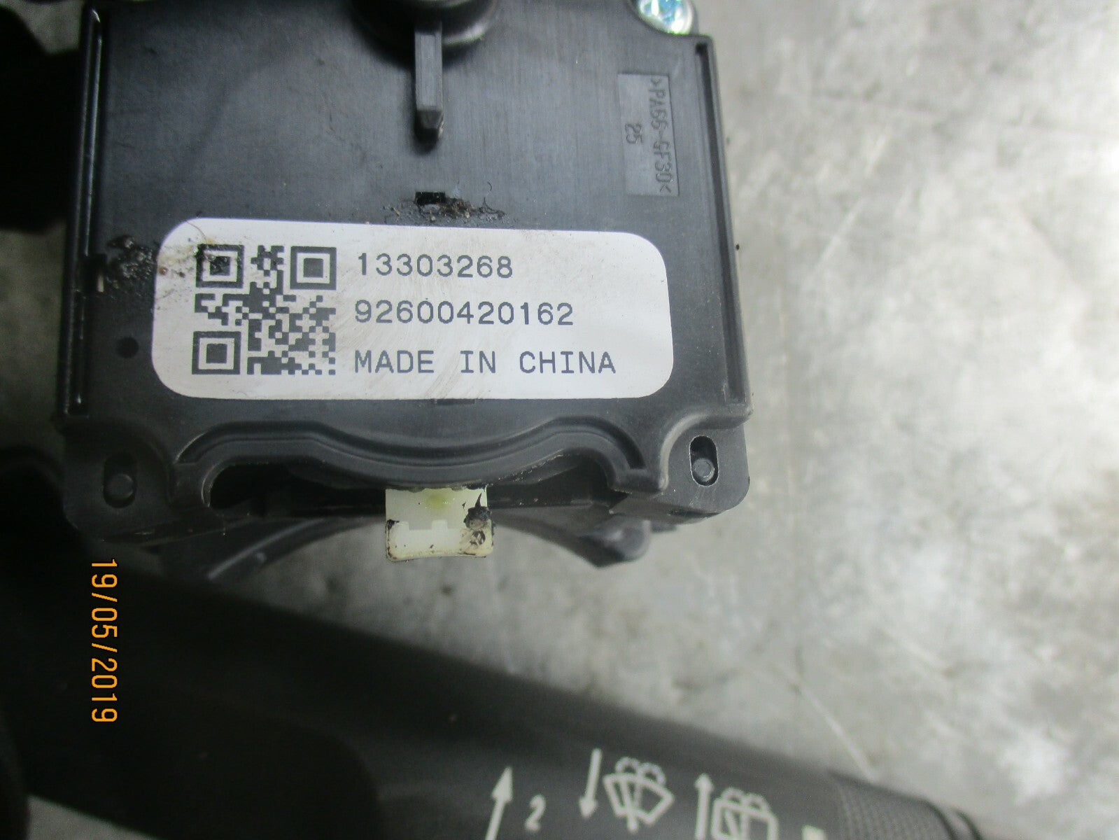 VAUXHALL INSIGNIA A (MK1) HEADLIGHT WIPER STALK SWITCHES 13305522 13303268