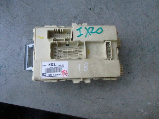2018 HYUNDAI IX20 FUSE RELAY BOX 919501K523