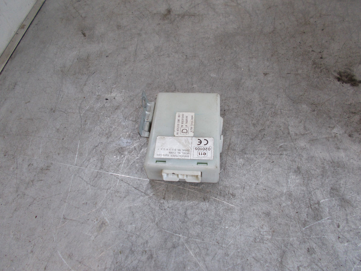 SUBARU IMPREZA BUG EYE MK2 00-07 KEYLESS CONT UNIT 88035FE030