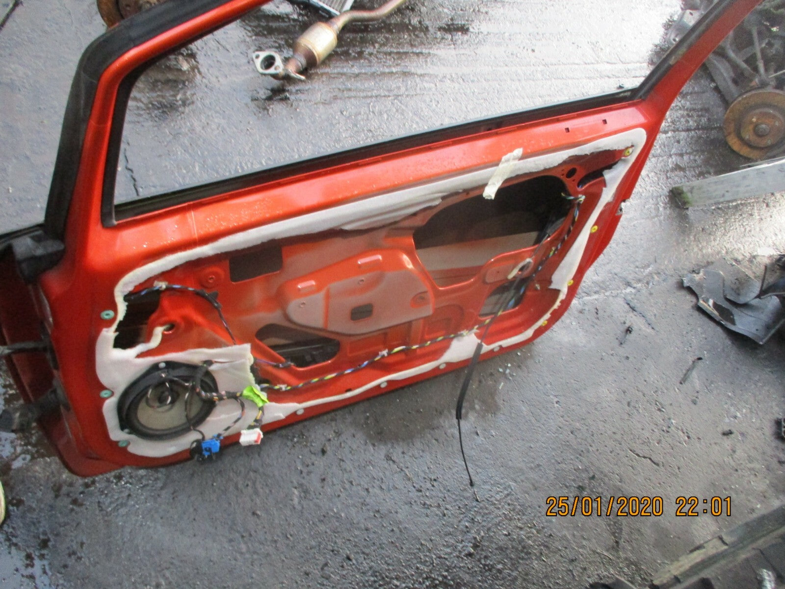 FIAT GRANDE PUNTO 2006 3 DOOR OS DRIVER SIDE DOOR ORANGE