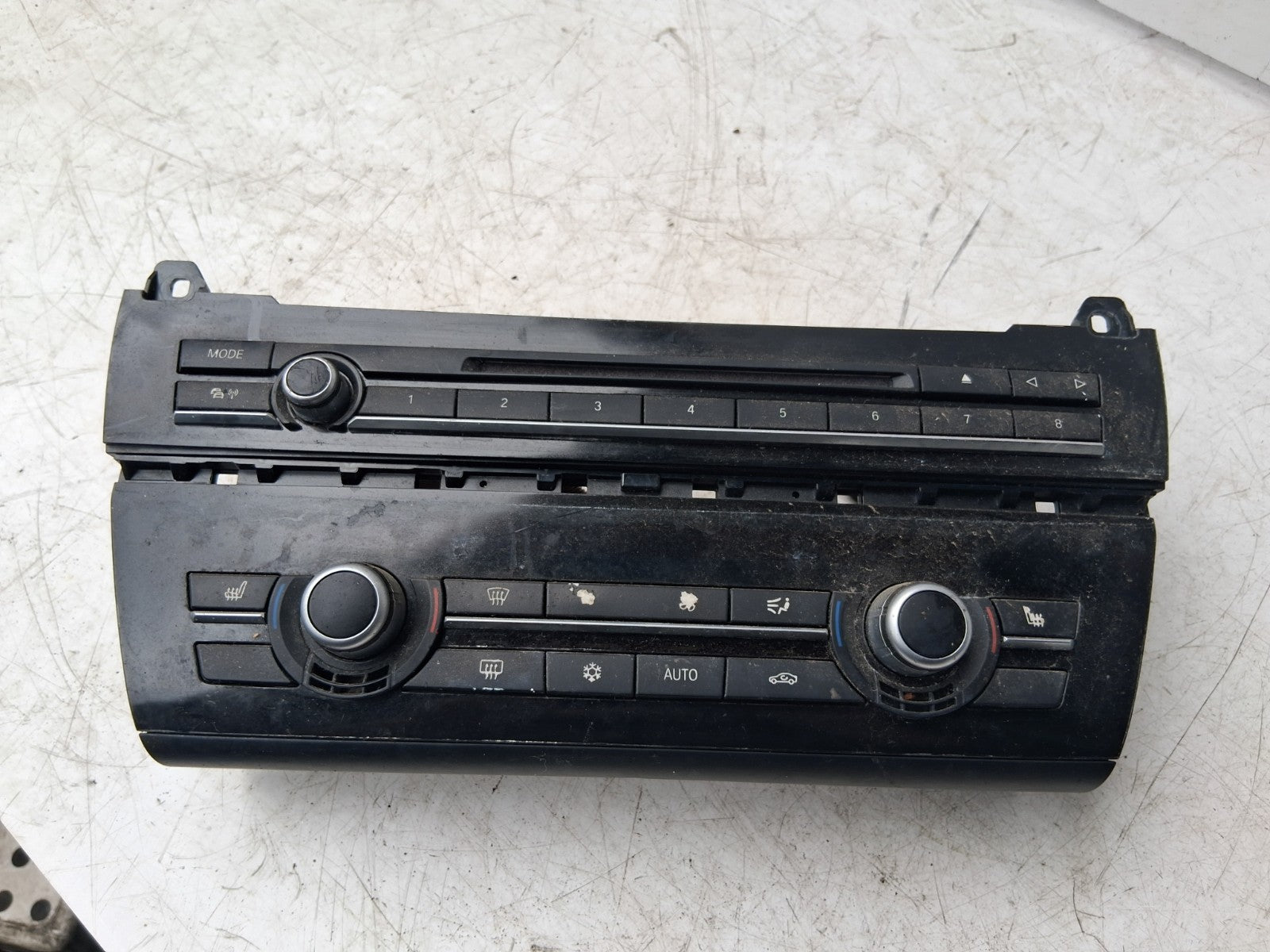 2010 BMW 5 SERIES F10 HEATER CONTROL SWITCH PANEL 9241243