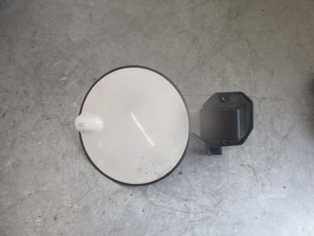 VAUXHALL CORSA D FUEL FILLER FLAP CAP IN WHITE 13183306 GENUINE (4587