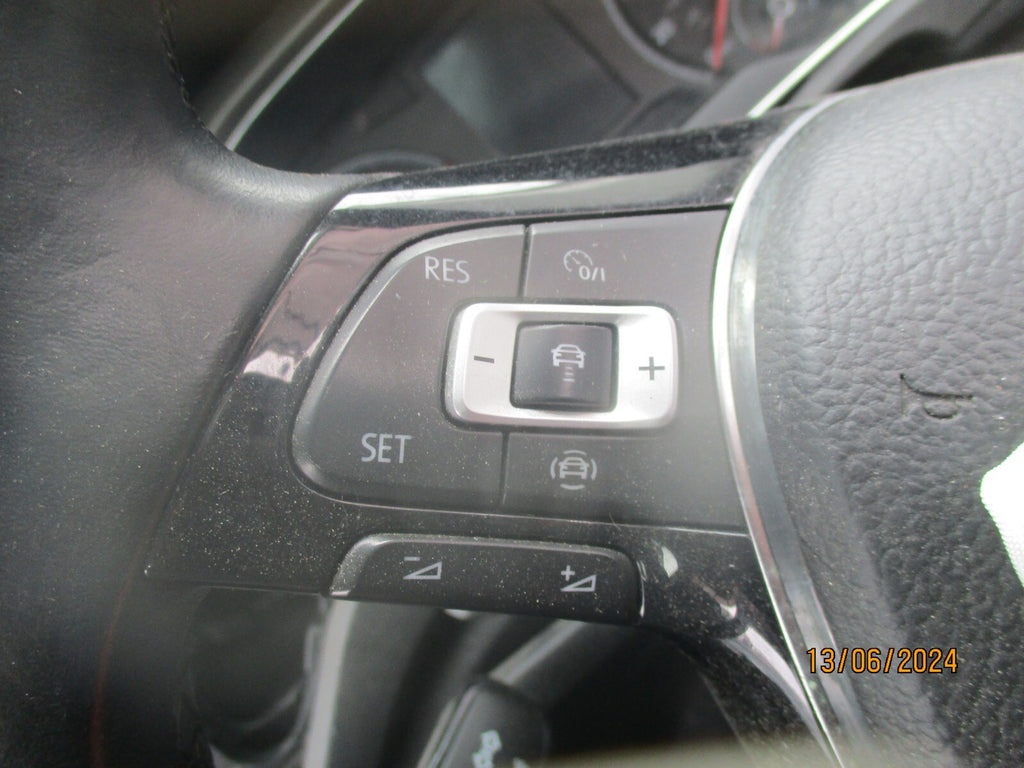 2020 VW VOLKSWAGEN T ROC 3 SPOKE MULTIFUNCTION LEATHER STEERING WHEEL