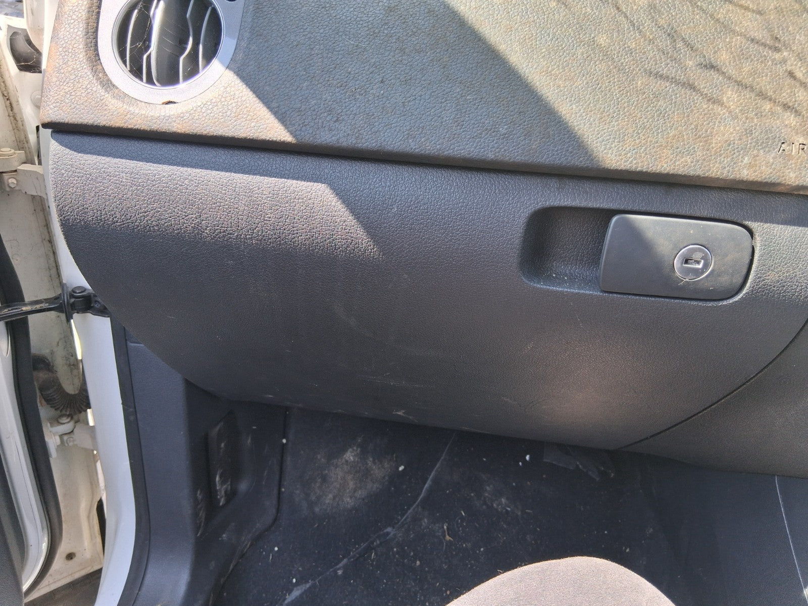 2013 VW VOLKSWAGEN TIGUAN NS PASSENGER SIDE STORAGE GLOVEBOX
