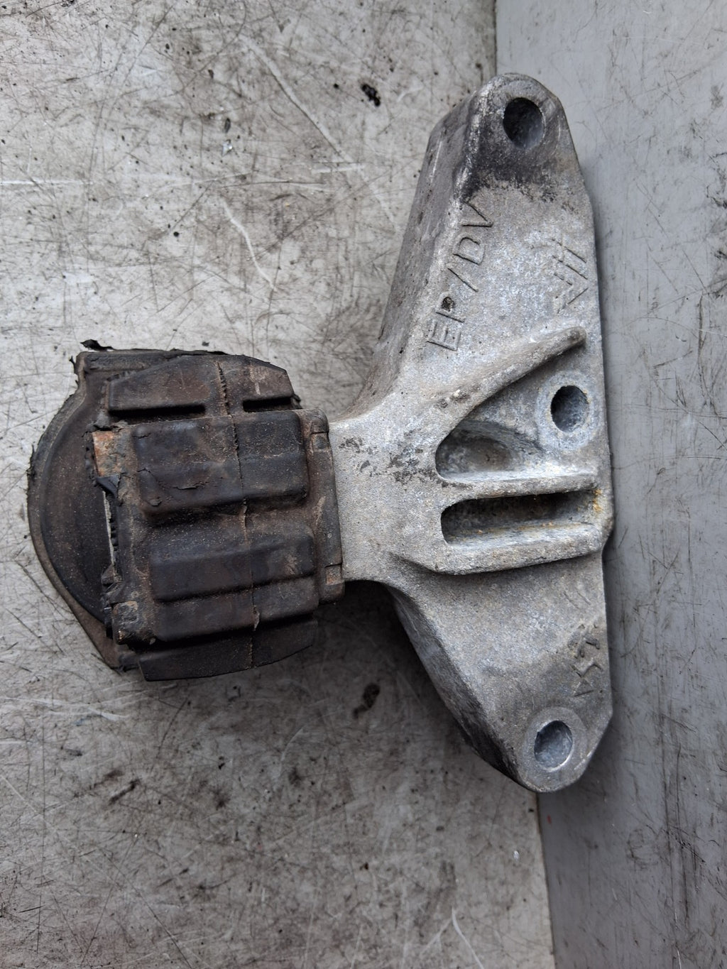 2023 CITROEN BERLINGO MK3 K9 ENGINE MOUNT