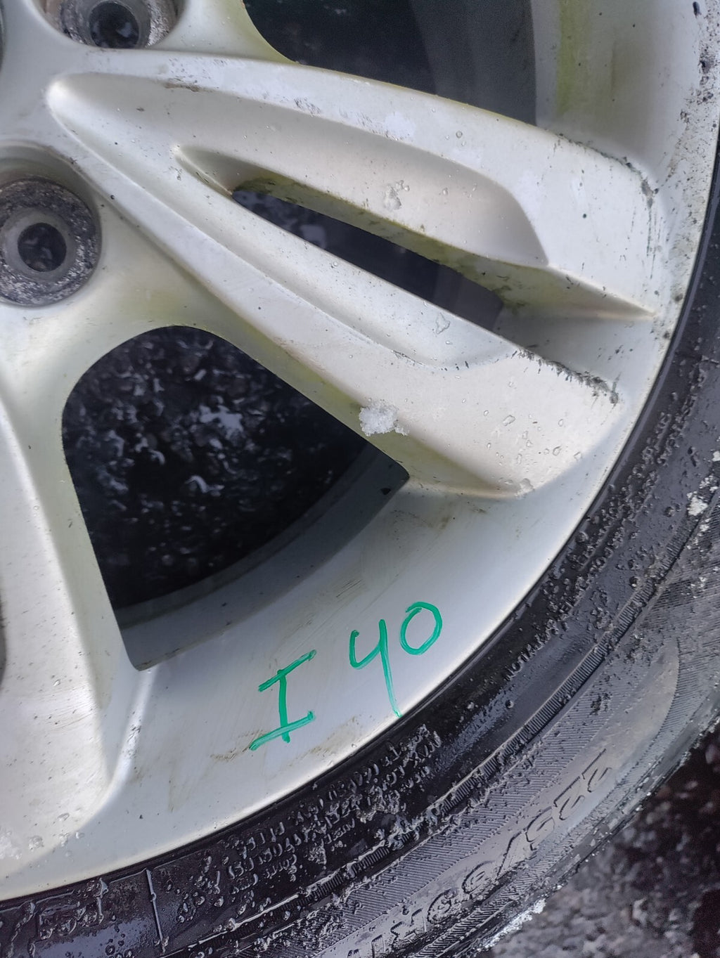 2015 HYUNDAI I40 17 INCH ALLOY WITH TYRE 225/60R17 529102V400