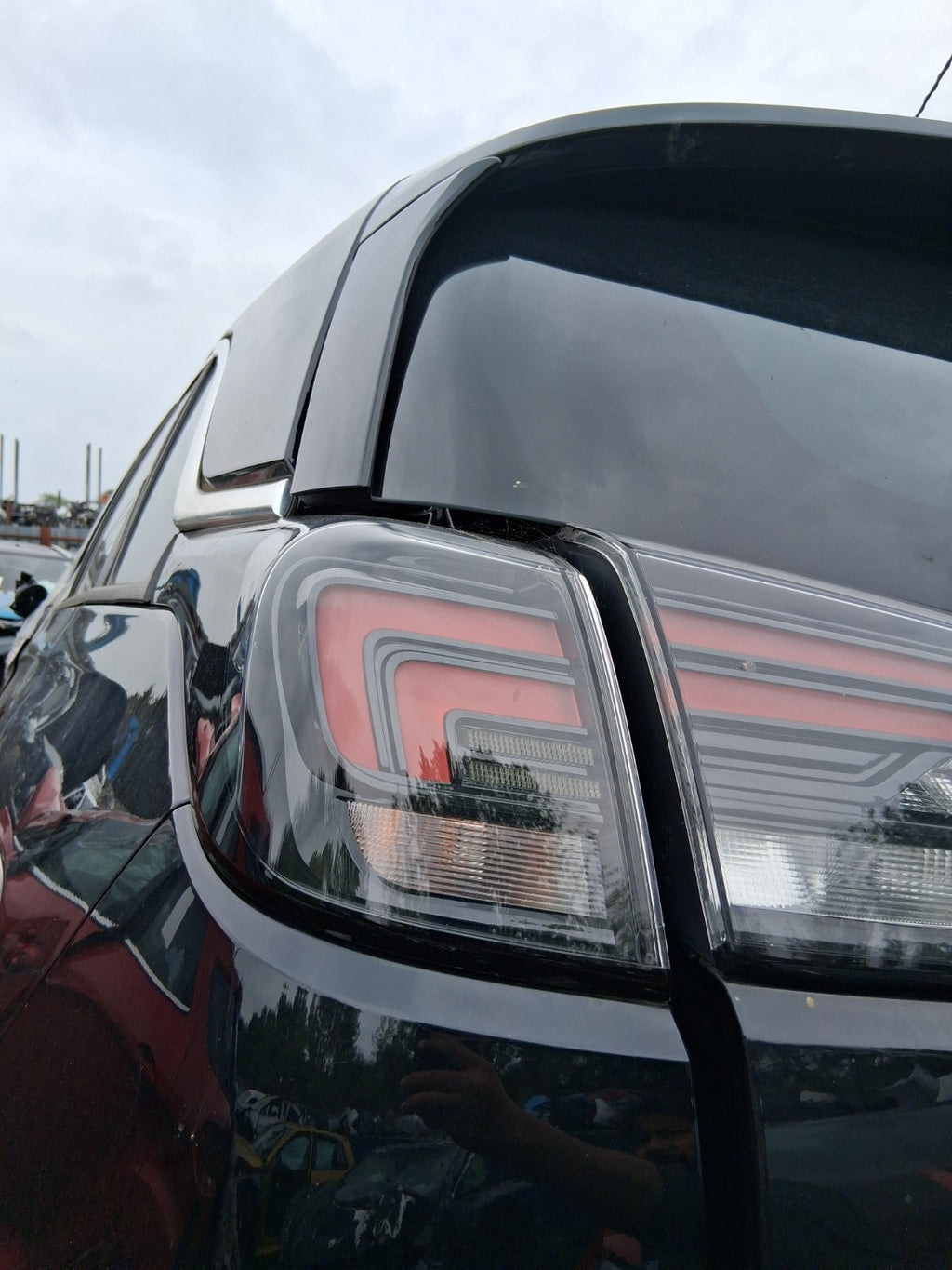 2024 VAUXHALL CROSSLAND NSR PASSENGER SIDE REAR LEFT OUTER TAIL LIGHT