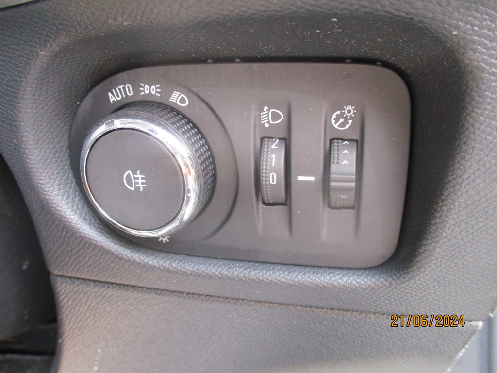 VAUXHALL MOKKA B MK2 2022 HEADLIGHT & FOG LIGHT CONTROL SWITCH