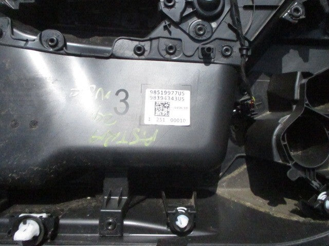 2024 VAUXHALL ASTRA L NSF PASSENGER SIDE LEFT FRONT DOOR CARD 98519977US