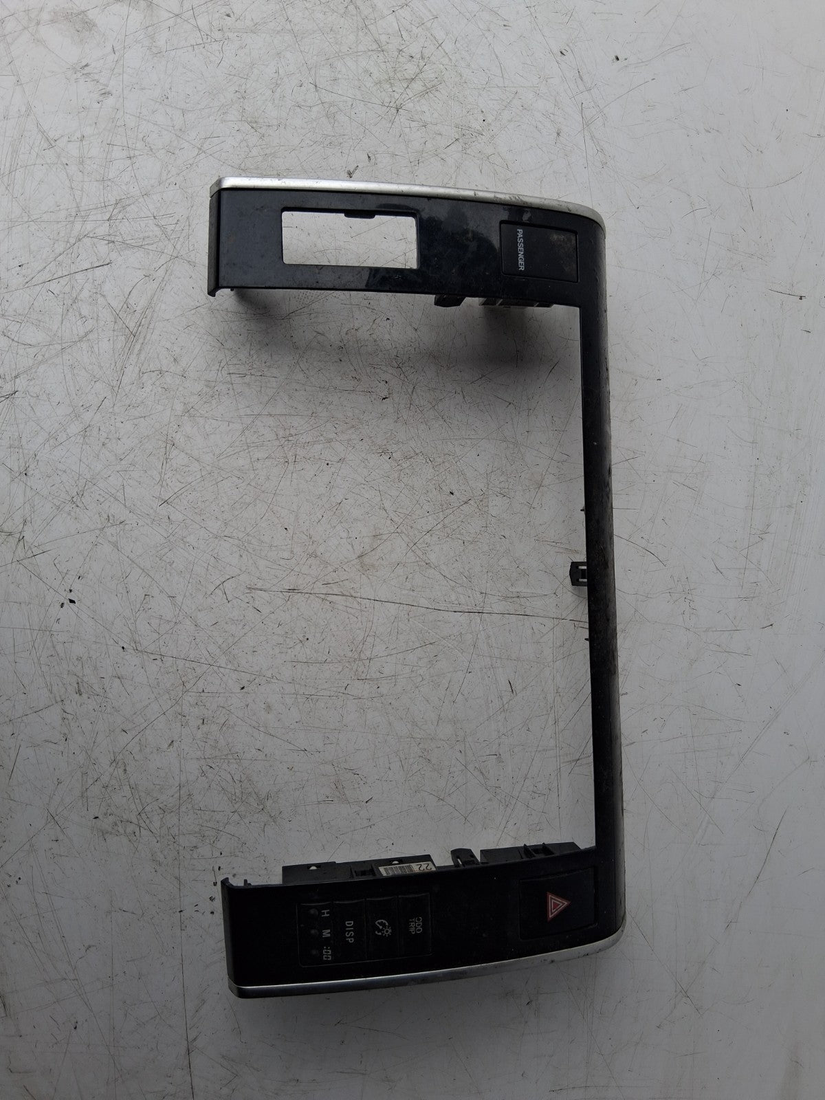 TOYOTA ESTIMA MK3 2013 DASH HAZARD SWITCH PANEL / CENTRE CONSOLE TRIM 5542028330