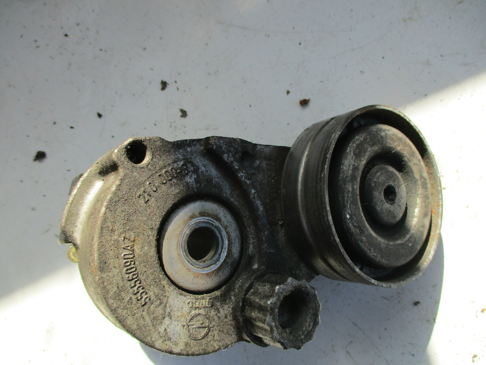 VAUXHALL ASTRA H MK5 1.8 PETROL BELT TENSIONER 55556090AZ