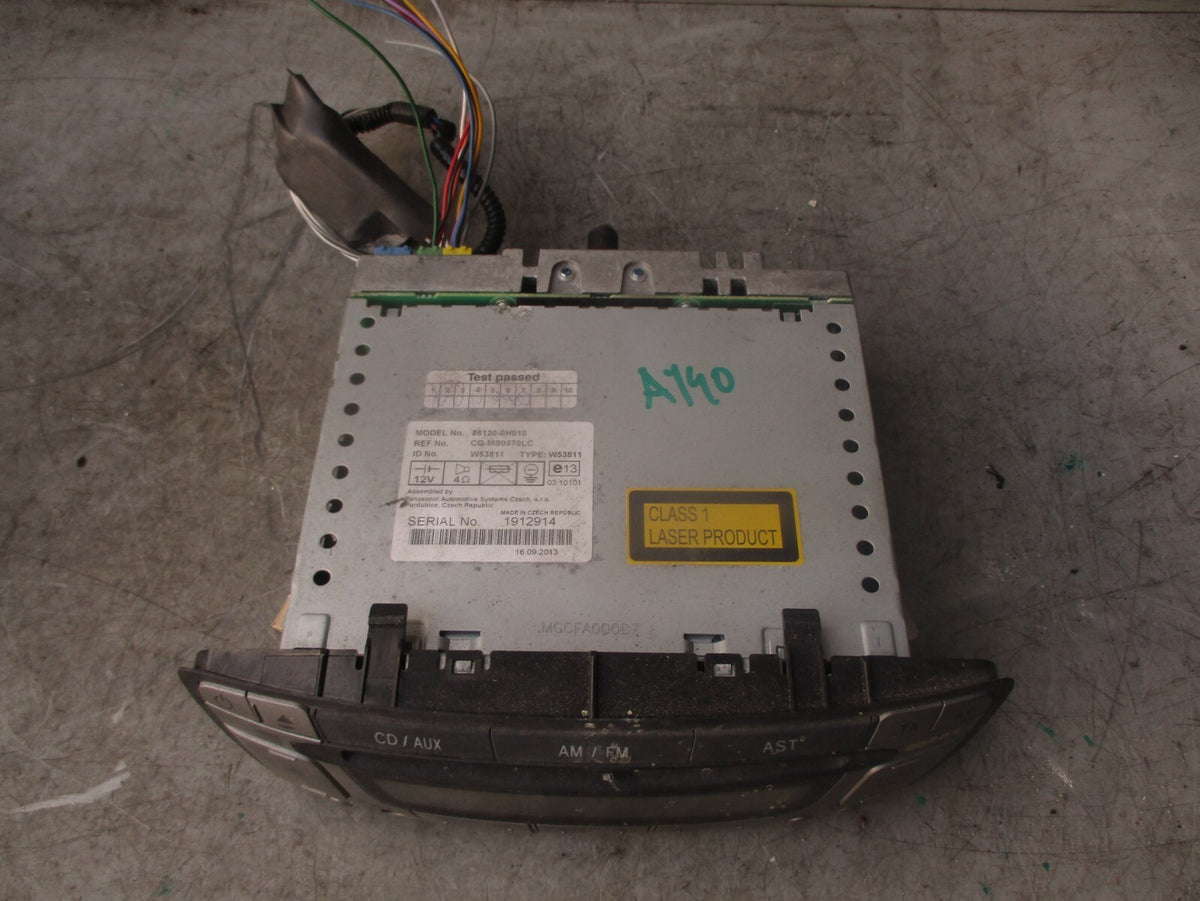 2013 TOYOTA AYGO MK1 CD PLAYER RADIO STEREO CONTROL HEAD UNIT 861200H010