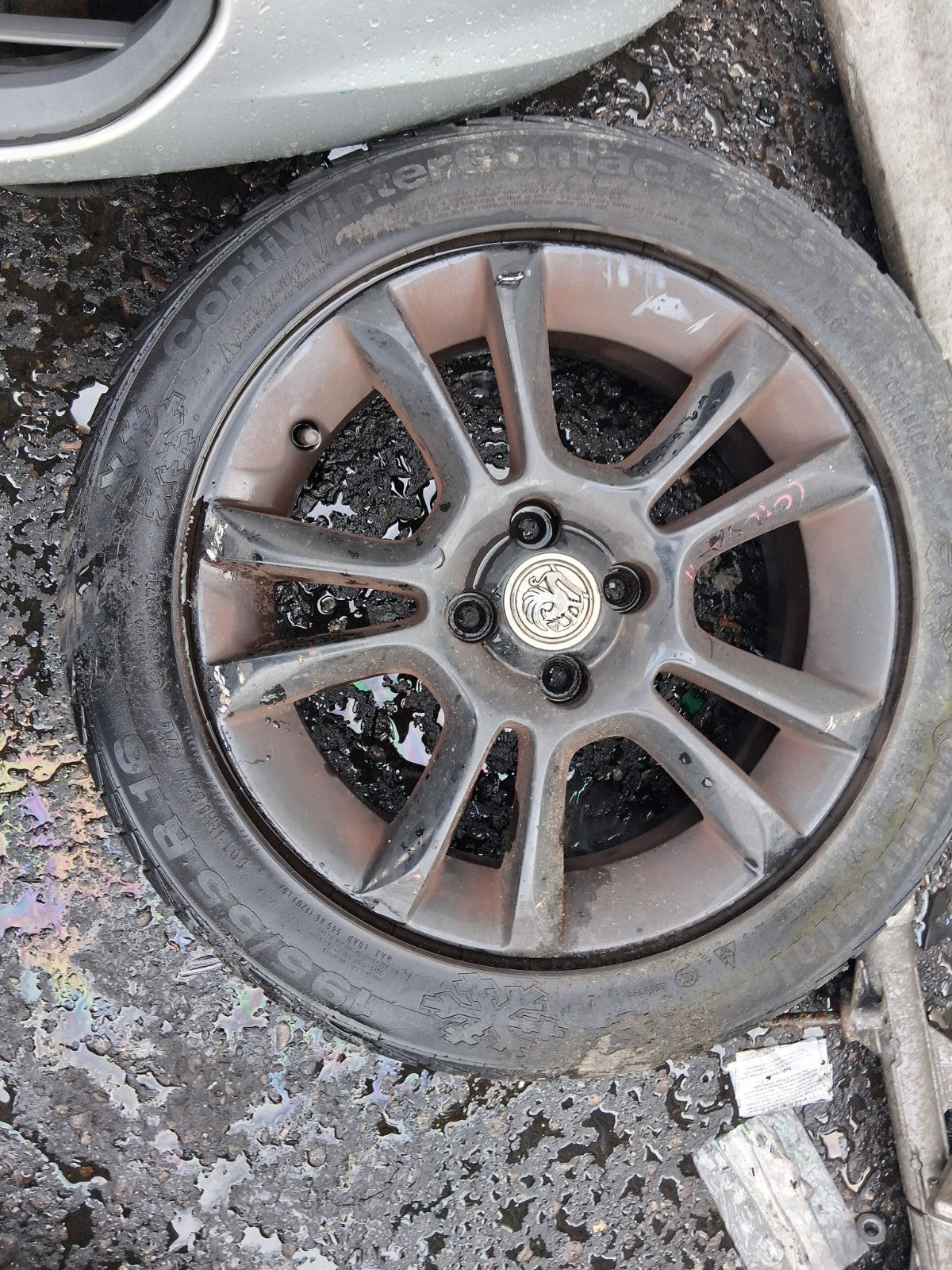 2011 VAUXHALL CORSA D 16 INCH ALLOY WHEEL WITH TYRE 195/55R16