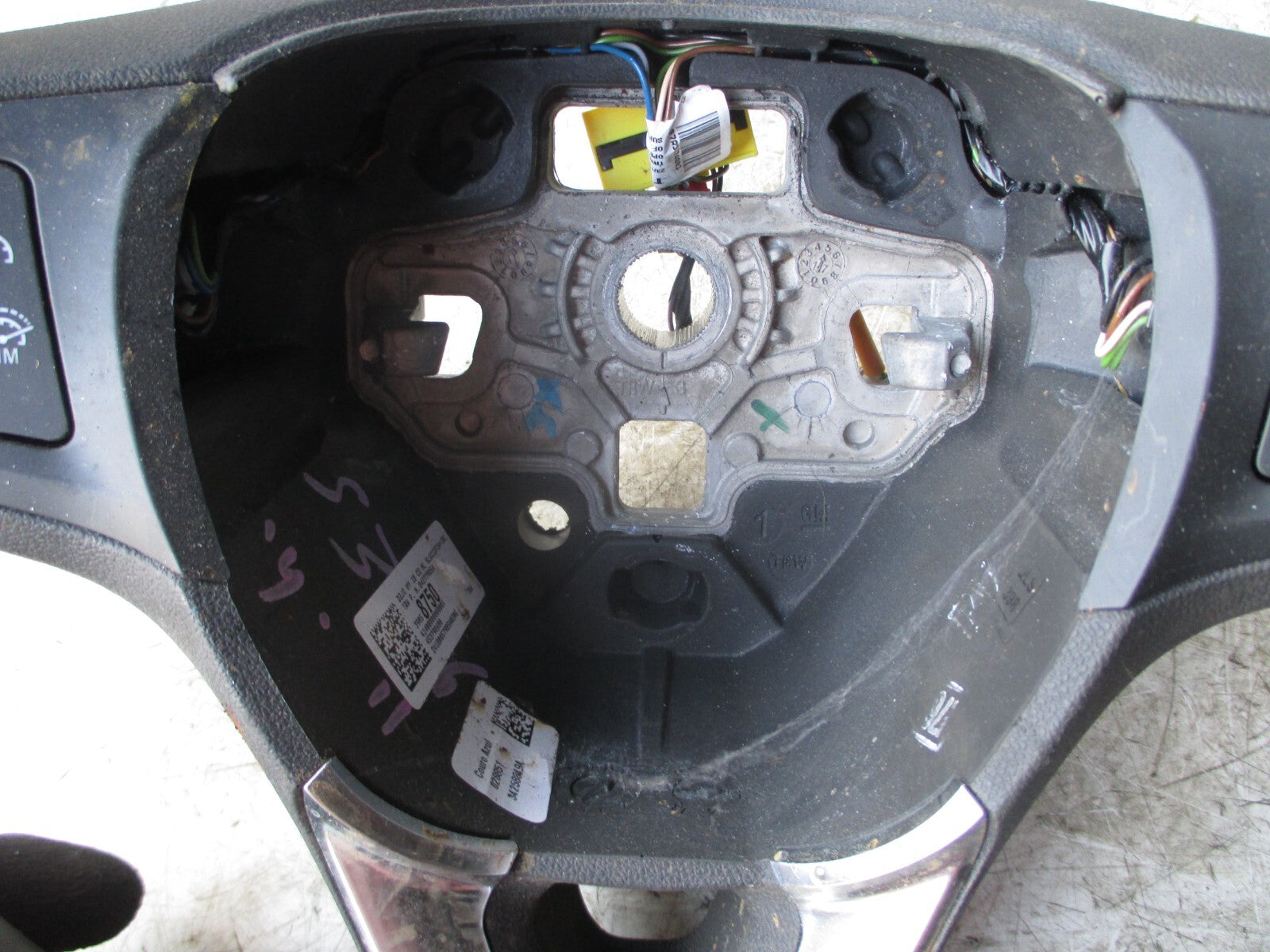 VAUXHALL ASTRA MK7 2018 MULTIFUNCTION STEERING WHEEL 39058750