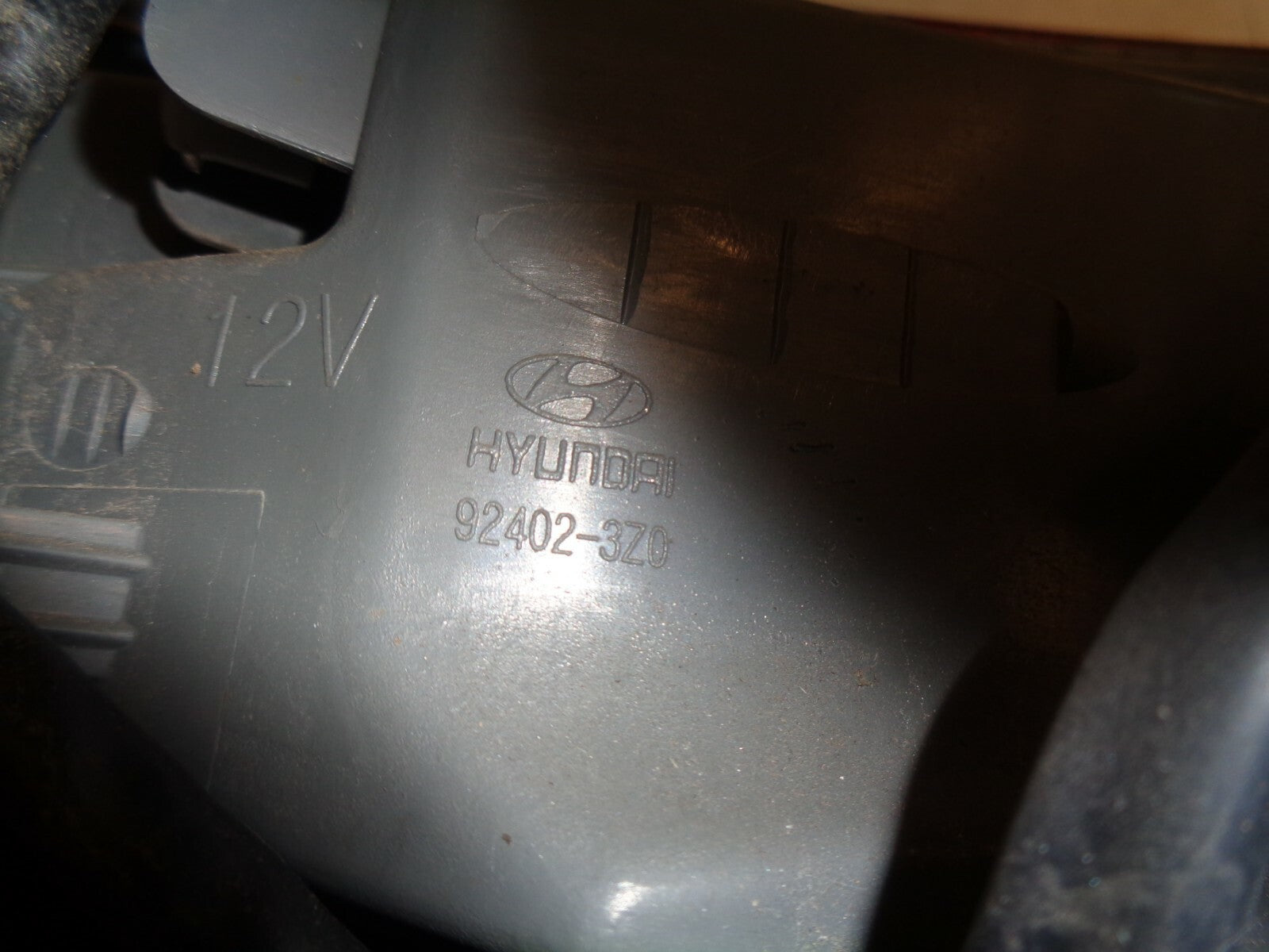 HYUNDAI i40 2012 ESTATE OS DRIVER SIDE REAR CORNER TAIL LIGHT 924023Z0