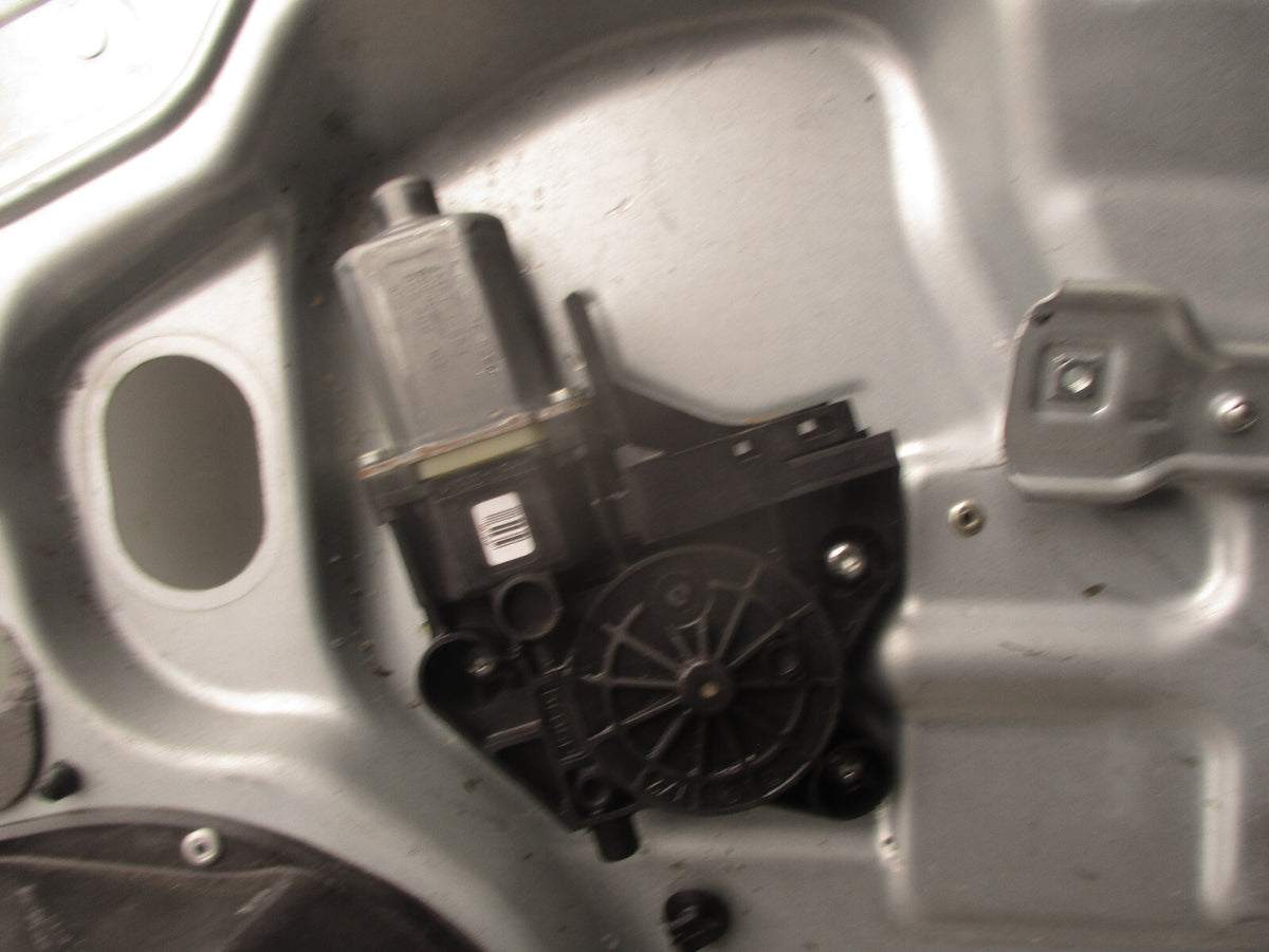 2010 FORD FOCUS MK2 OSF DRIVER FRONT RIGHT WINDOW MOTOR & REGULATOR A12304593